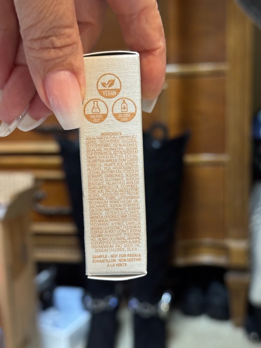 NIB - Augustinus Bader The Retinol Serum - Picture 4 of 4